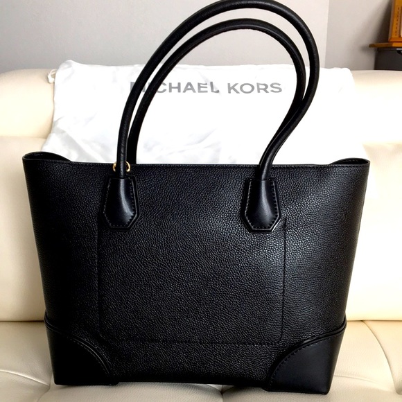 SOLD!!! MICHAEL Michael Kors Studio Mercer Gallery Black Tote NWT - Picture 2 of 13